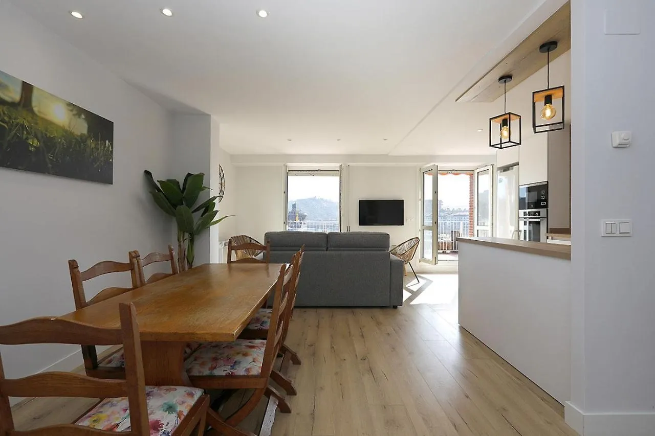 Xatetto Etxea Ocean View Apartment Zumaia Spain